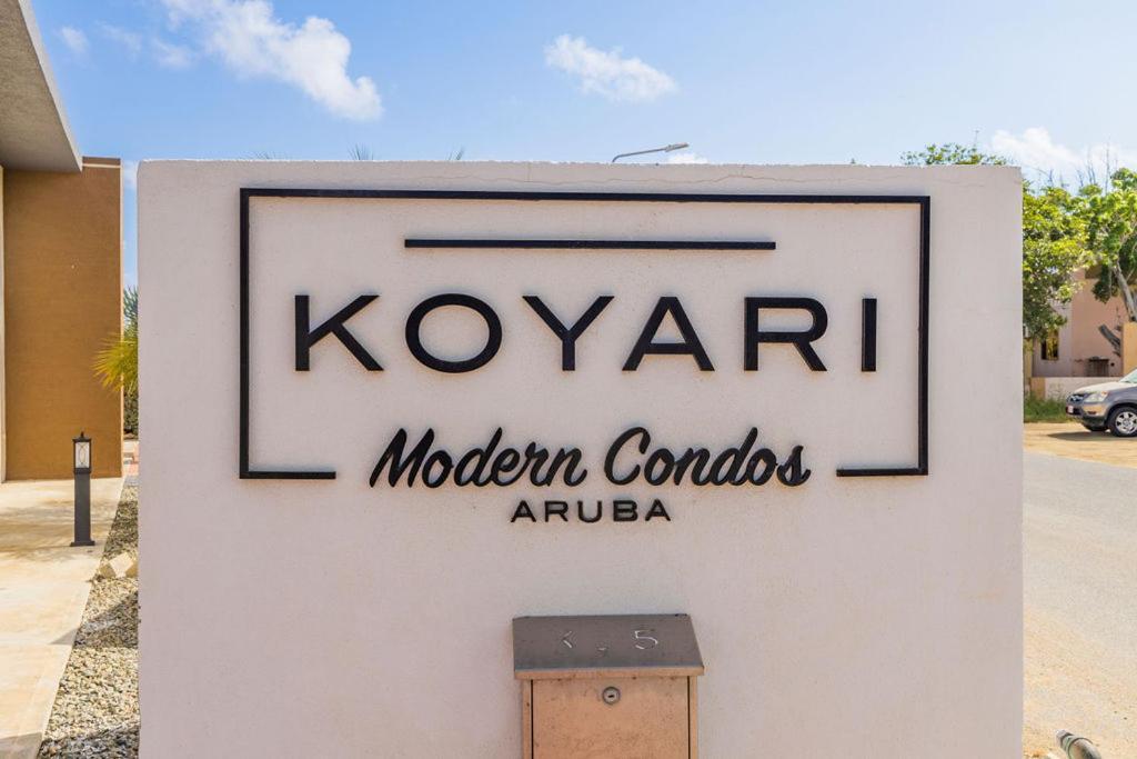 Koyari Modern Condos 9Br 7Ba Sleeps 26 W/ Pool And Roof Deck شاطئ بالم المظهر الخارجي الصورة